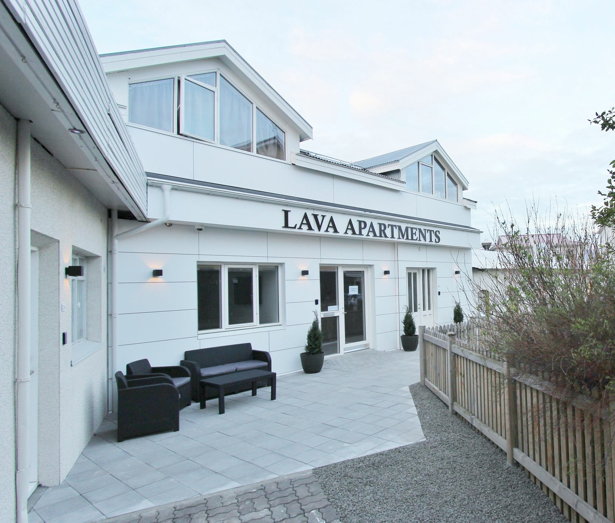Lava Apartments & Rooms Akureyri Exteriör bild